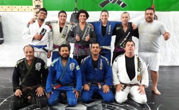 Academia Stronger Sports