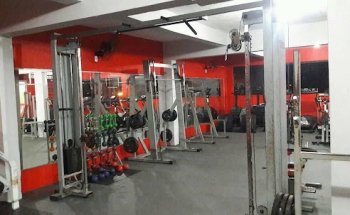 Central Fitness Academia