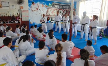 Academia de Musculação & Artes Marciais - PQ.Paraiso