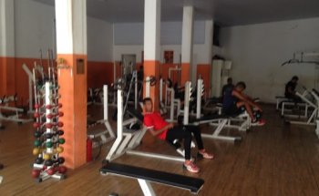 Academia Esporte e Movimento