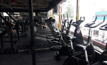 Academia Fitness Jaguar 2
