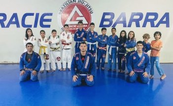 Academia Gracie Barra Luziania GO.
