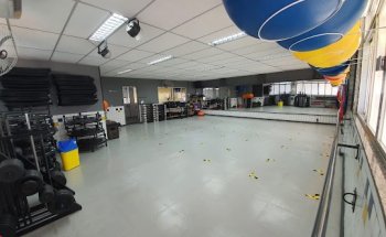 Academia Power Fit - Cross & Fight