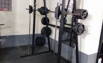 Academia Extreme Muscle - Unidade 2
