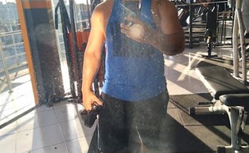 Academia Race Fit