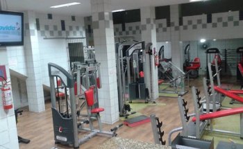 Line Fitness Academia