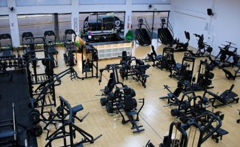 Academia Trooper Gym