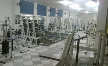 Academia Stillus Fitness