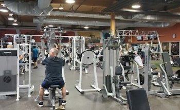 GoodLife Fitness Kelowna Capri Centre