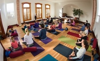 Shanti Yoga Studio