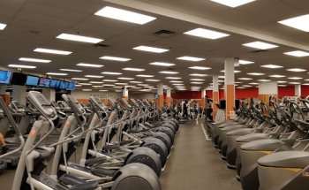 GoodLife Fitness Brampton Bramalea City Centre