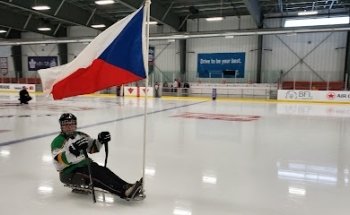 Paradise Double Ice Complex