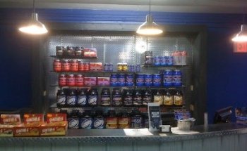 Iron Gym & Fitness