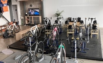 Peak Centre Montréal MuUV le centre du vélo