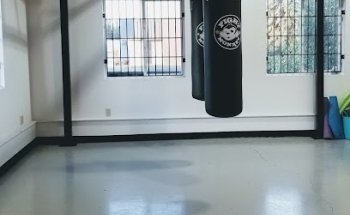 STUDIO by Alex / UNDISPUTED BOXING STRATHMORE
