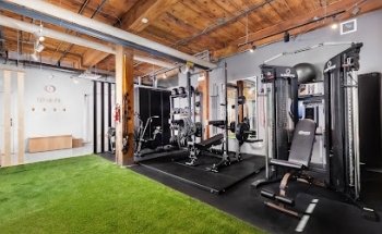 Silofit (215 Spadina)