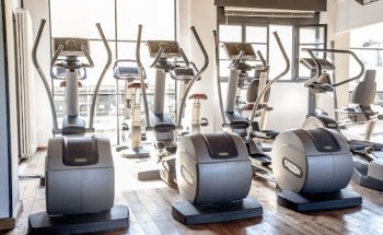 MOMO FACTORY GYM
