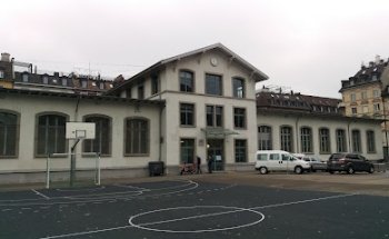 Turnhalle Feld