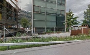 Polestation