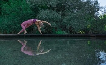 Sayana Yoga