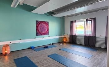 khush yoga