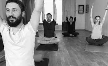Familien Yoga