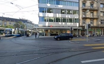 Monika Lüthi Yoga und Körpertherapie