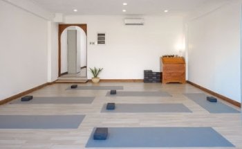 Yoga Uno