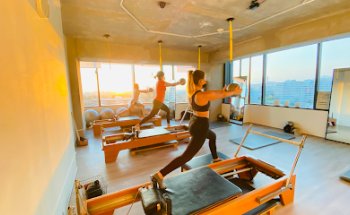 BLACK PILATES