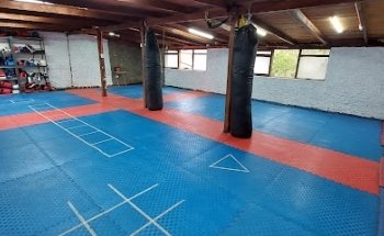 Kenpo Karate & Kickboxing Banryukaikan
