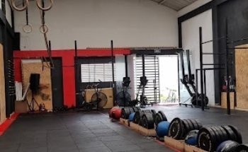 STRENGTH FIT - CROSSFIT