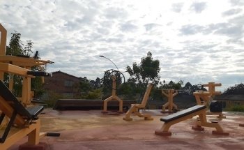 Gimnasio Alto del Medio