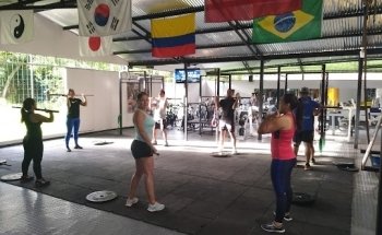 MASS GYM & TRAINING