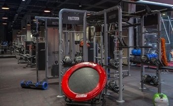 Athletic gym HUB 72
