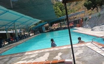 Piscina Norean