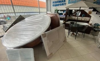 Jacuzzis y piscinas confort