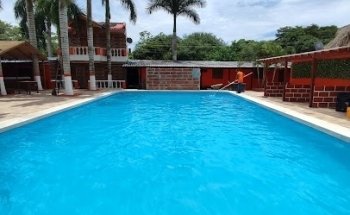 Finca Aguas Claras