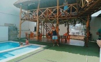 Piscina El Rubí