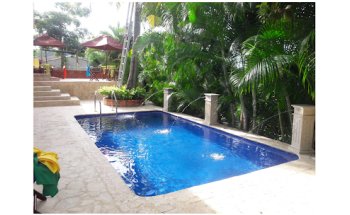 Piscinas Lara R Macedonio