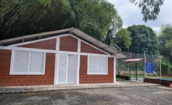 Piscina - Conjunto Residencial Agua Azul