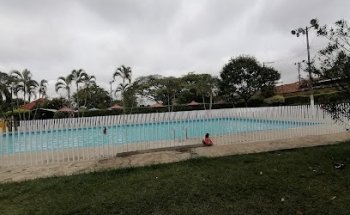 Polideportivo El Diamante