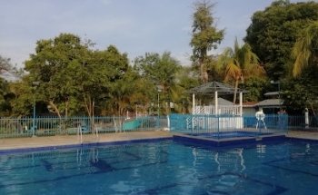 Balneario Campestre Las Tamboras