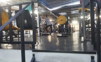 GYM BODY CENTER