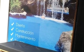 IM PISCINAS