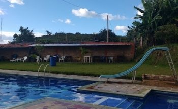 Estadero Llano Grande