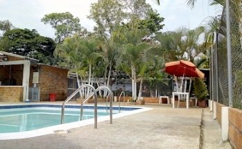 Casa Campestre La Floresta
