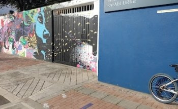 Biblioteca pública Rafaél Uribe Uribe