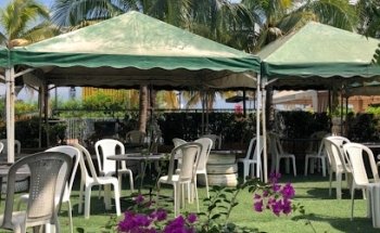 Centro Recreacional Tropical, club garcia herreros