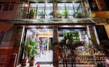 HOTEL D'LYON - PÁGINA OFICIAL
