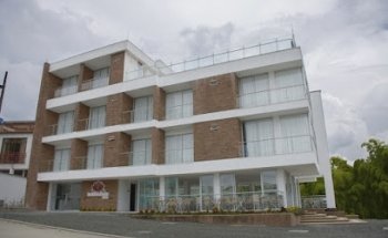 Hotel La Traviata